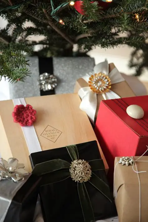 Como decorar regalos