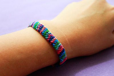 Como hacer pulseras de macrame con hilo de bordar