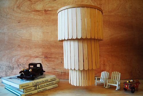 Como hacer una lampara colgante con palitos de madera