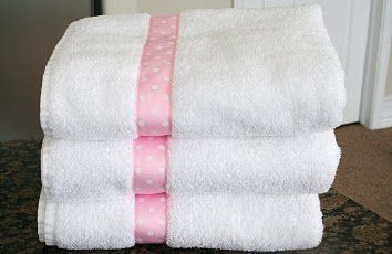 Como decorar toallas con cintas
