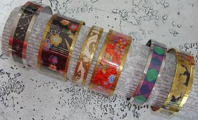 pulseras plastico