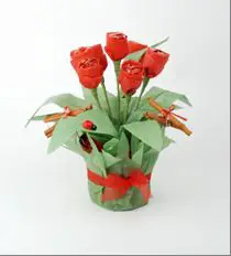 como hacer tulipanes de papel