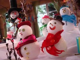 Como hacer hombres de nieve decorativos para navidad