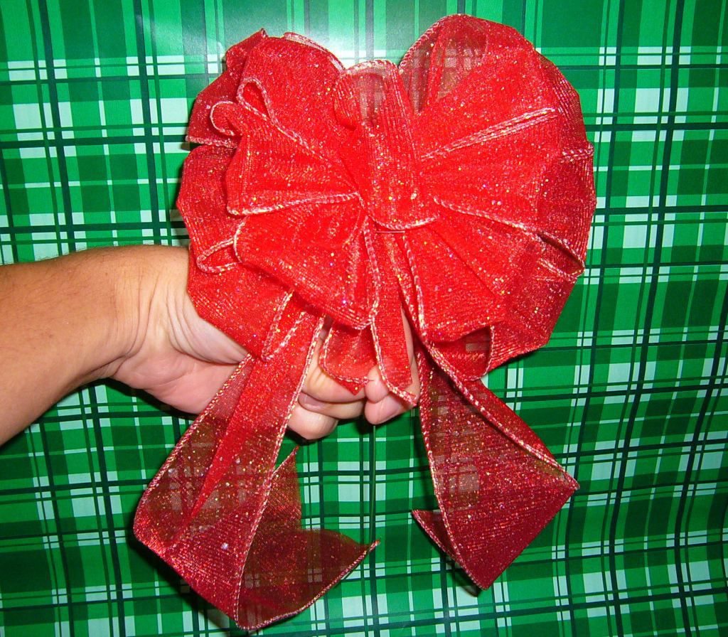 Como hacer moños navideños con cinta | Todo Manualidades