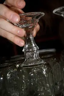 como decorar vasos de vidrio