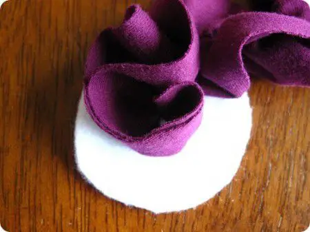 como hacer flores de tela para vestidos