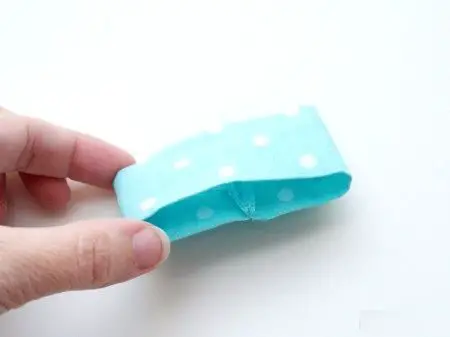 como hacer brazaletes de tela