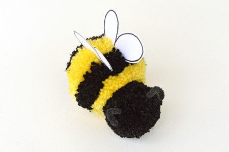 Como hacer una abeja de lana