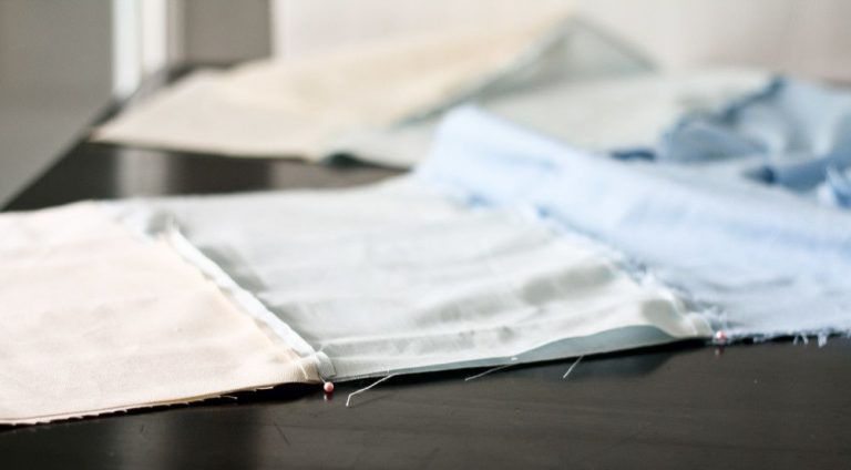 Como hacer un cesto de ropa sucia reversible | Todo Manualidades